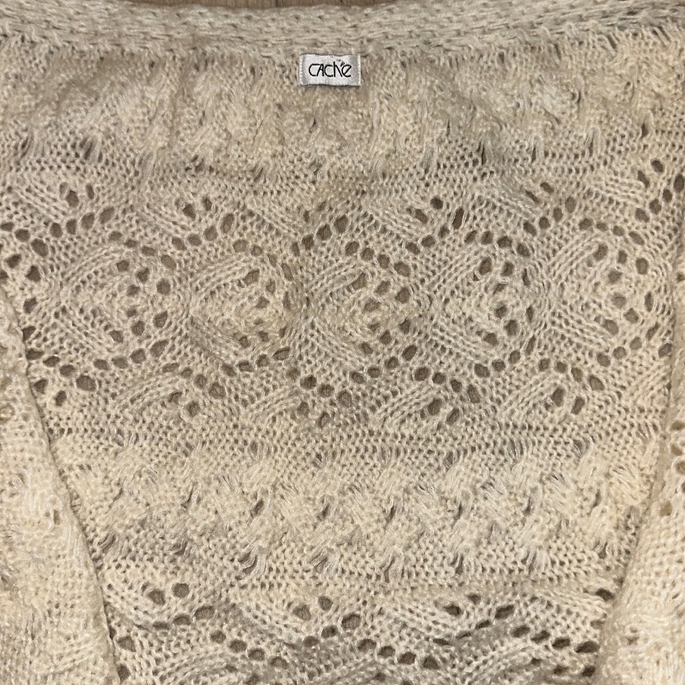 CACHÉ women’s shawl
